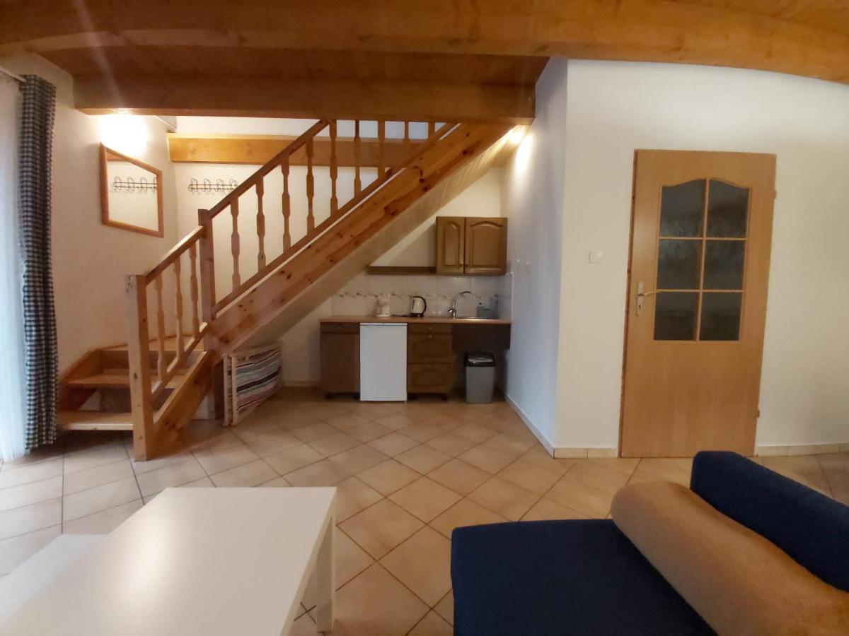 Pokoje Podzamcze Stare Drawsko Buitenkant foto